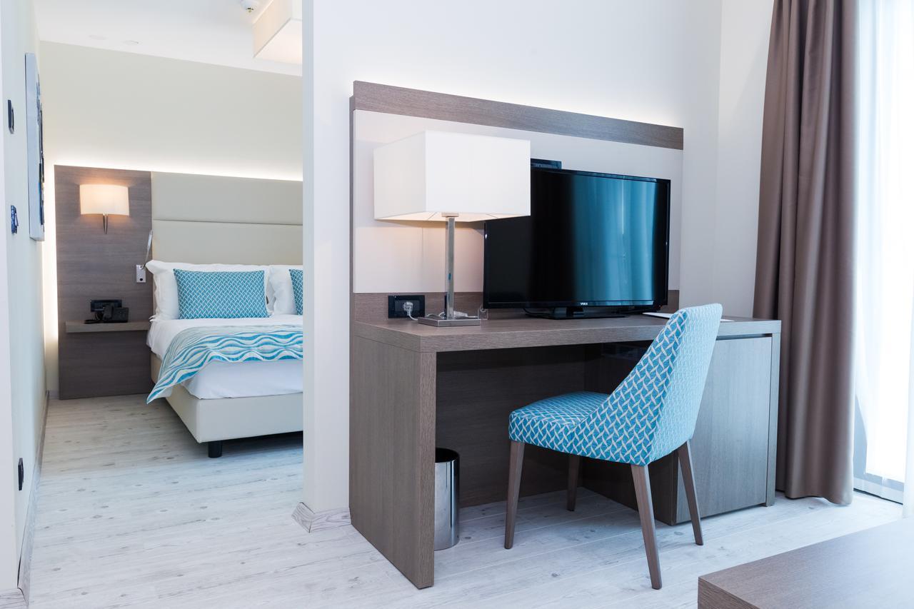 Hotel Petrcane Bagian luar foto